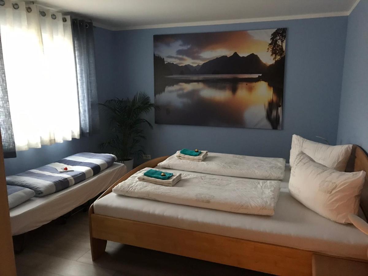 Gemutliche 3-Zimmer Wohnung Saal an der Donau Esterno foto